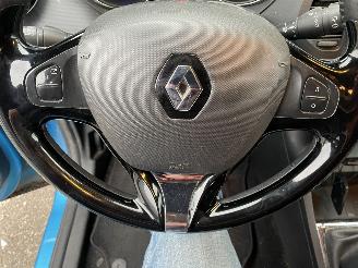 Renault Captur 0.9T picture 11