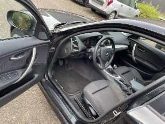 BMW 1-serie 116 5drs picture 8