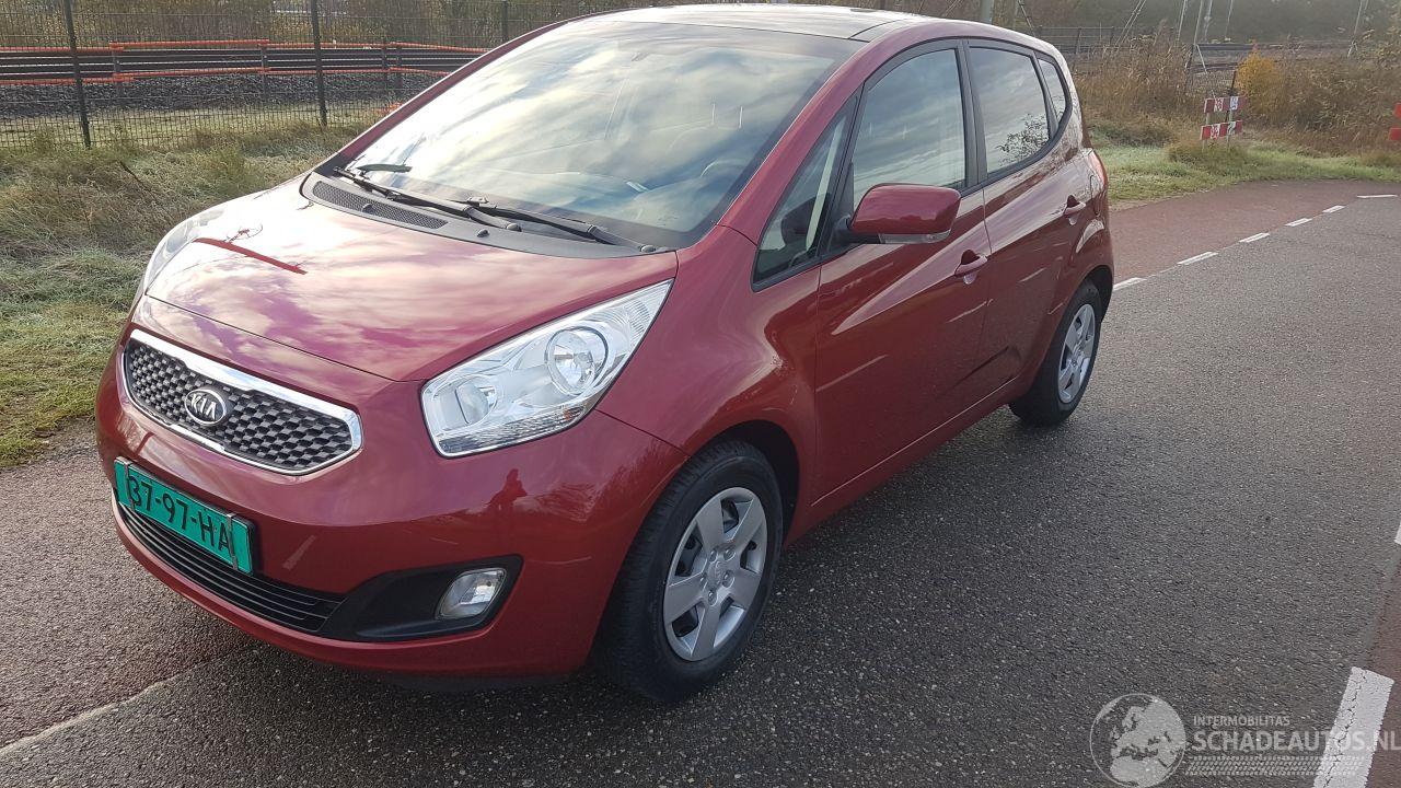 Kia Venga AUTOMAAT...PANODAK..