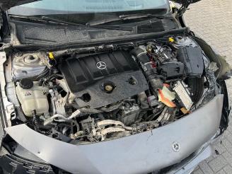 Mercedes Cla-klasse 180d Shooting Brake AMG Panorama picture 11