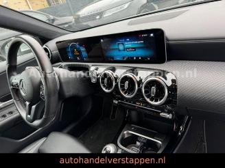 Mercedes A-klasse d DAB+ Navigation 106co2 picture 13