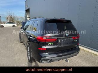 Unfallwagen BMW X7 M50d 294KW Pano Sky -Executive- 6Sitzer 2019/7
