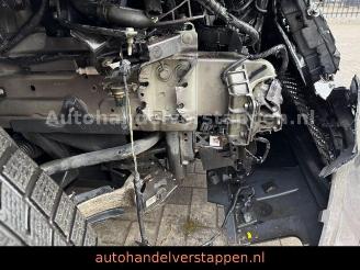 Jaguar F-Pace P400e R-DYNAMIC S AWD Pano picture 12