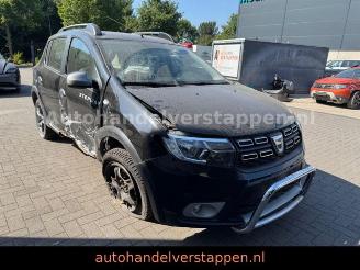 Dacia Sandero II Stepway Celebration picture 6