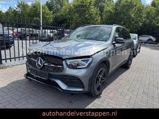 skadebil auto Mercedes GLC 200 d 4Matic AMG Sport Pano AHK 2021/7