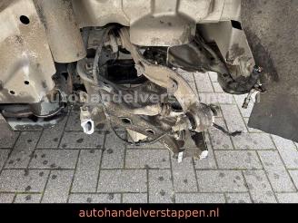 Land Rover Range Rover Velar 2.0 D240 R-Dynamic S picture 9