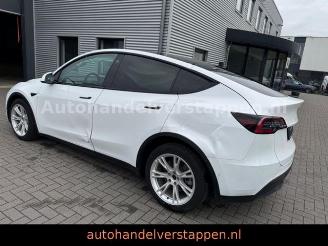 Tesla Model Y Long Range Dual AWD Pano Leder picture 5