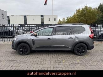 Dacia Jogger Extreme City-Paket Hybrid 104kW E-Tech picture 6