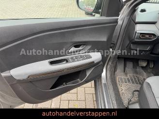 Dacia Jogger Extreme City-Paket Hybrid 104kW E-Tech picture 14