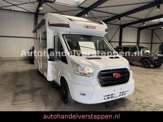krockskadad bil camper Challenger 2023/4