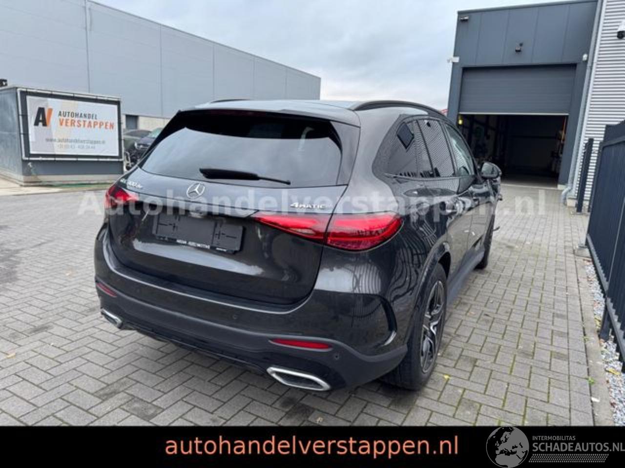 Mercedes GLC 300de 4Matic AMG Sport - Night paket