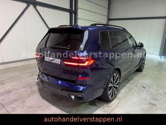 BMW X7 xDrive 40d M Sport Pro Paket OPEN SKY picture 9