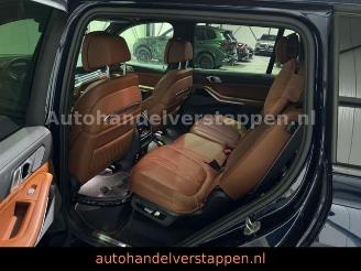 BMW X7 xDrive 40d M Sport Pro Paket OPEN SKY picture 30