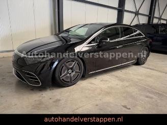 krockskadad bil auto Mercedes EQS 350+ AMG Line 90KWH Pano Burm Leder 2023/2
