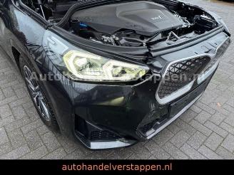 BMW iX1 20 eDrive M Sport 67KWH Panorama live picture 9