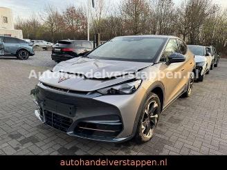 damaged passenger cars Cupra Tavascan 210 kW Endurance 82KWH VOLL 2025/2