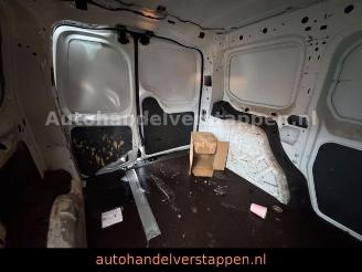 Volkswagen Caddy 5 CARGO 2,0TDI SCR BMT Klima picture 19