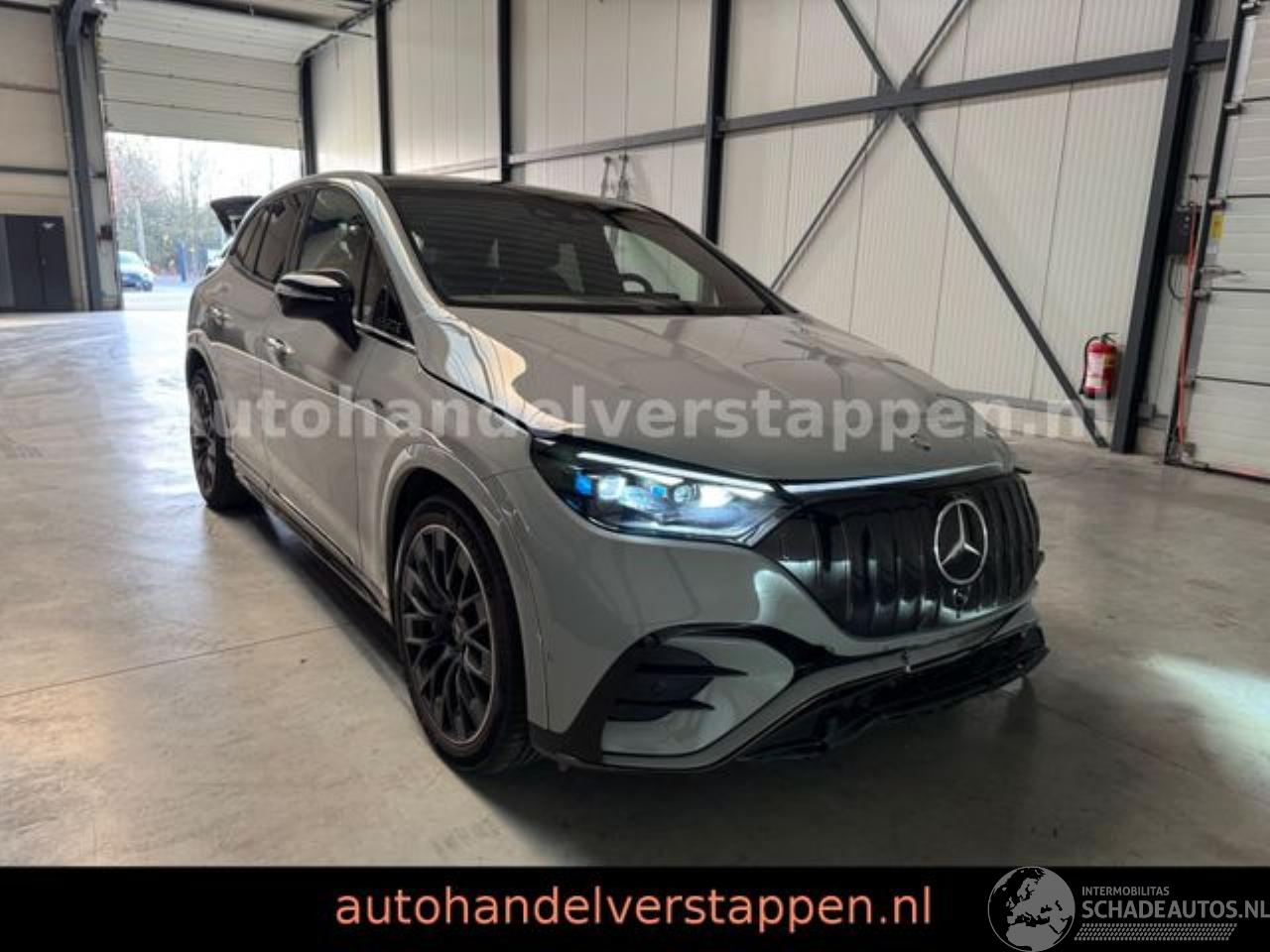 Mercedes EQE SUV AMG 43 4Matic Night paket FULL