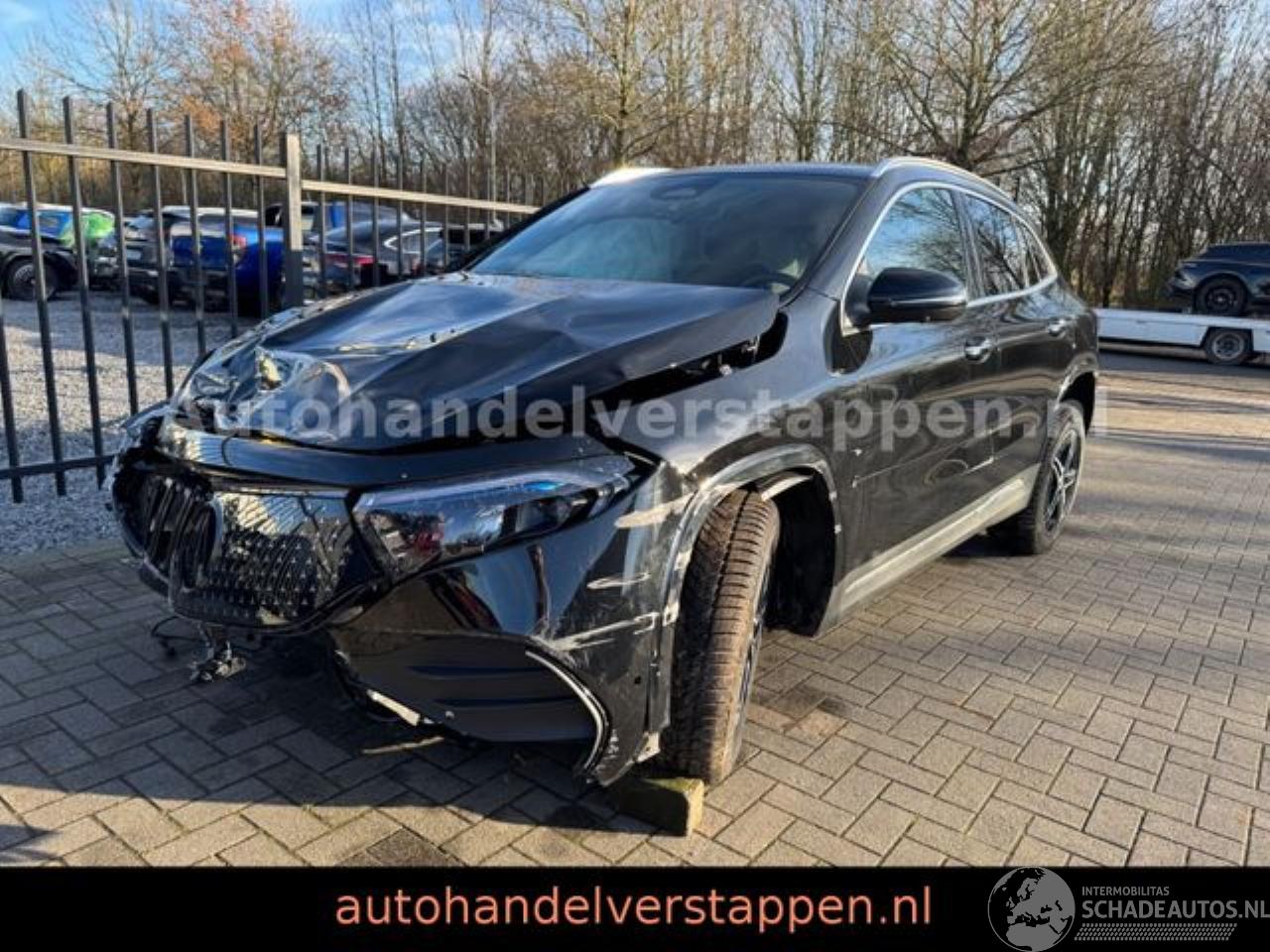 Mercedes EQA 250+ AMG SPORT Pano Burm HUD Facelift