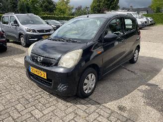 krockskadad bil auto Daihatsu Cuore  2008/11