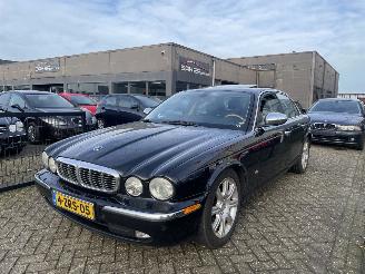 Jaguar Xj-8 2.7D V6 Sovereign picture 1
