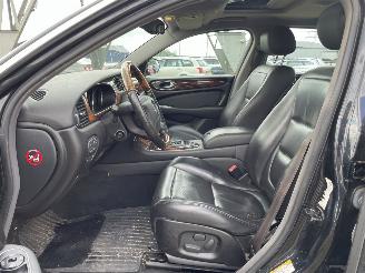 Jaguar XJ 3.0 V6 Sport picture 15