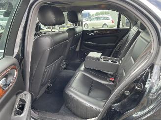 Jaguar XJ 3.0 V6 Sport picture 16