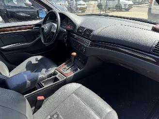 BMW 3-serie 320 i Automaat 3-serie touring picture 17