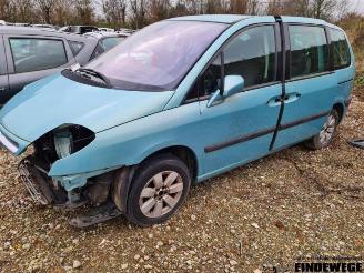 krockskadad bil auto Citroën C8 C8 (EA/EB), MPV, 2002 / 2014 2.2 16V 2003/8
