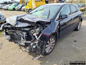 rozbiórka samochody osobowe Opel Astra Astra J (PC6/PD6/PE6/PF6), Hatchback 5-drs, 2009 / 2015 1.4 16V ecoFLEX 2011/10