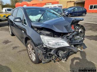 Opel Astra Astra J (PC6/PD6/PE6/PF6), Hatchback 5-drs, 2009 / 2015 1.4 16V ecoFLEX picture 4