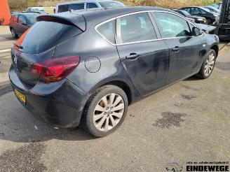 Opel Astra Astra J (PC6/PD6/PE6/PF6), Hatchback 5-drs, 2009 / 2015 1.4 16V ecoFLEX picture 3