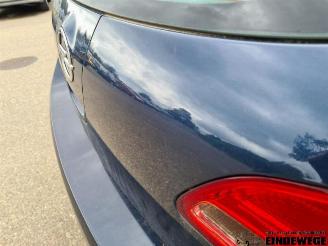 Opel Astra Astra J (PC6/PD6/PE6/PF6), Hatchback 5-drs, 2009 / 2015 1.6 16V Ecotec picture 23