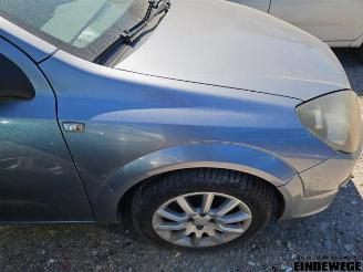 Opel Astra Astra H (L48), Hatchback 5-drs, 2004 / 2014 1.6 16V Twinport picture 10