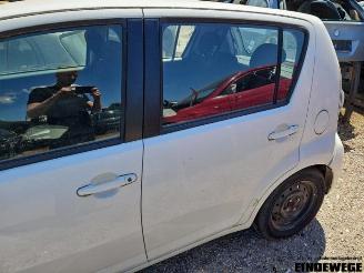 Daihatsu Sirion Sirion 2 (M3), Hatchback, 2005 1.0 12V DVVT picture 10