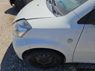 Daihatsu Sirion Sirion 2 (M3), Hatchback, 2005 1.0 12V DVVT picture 15