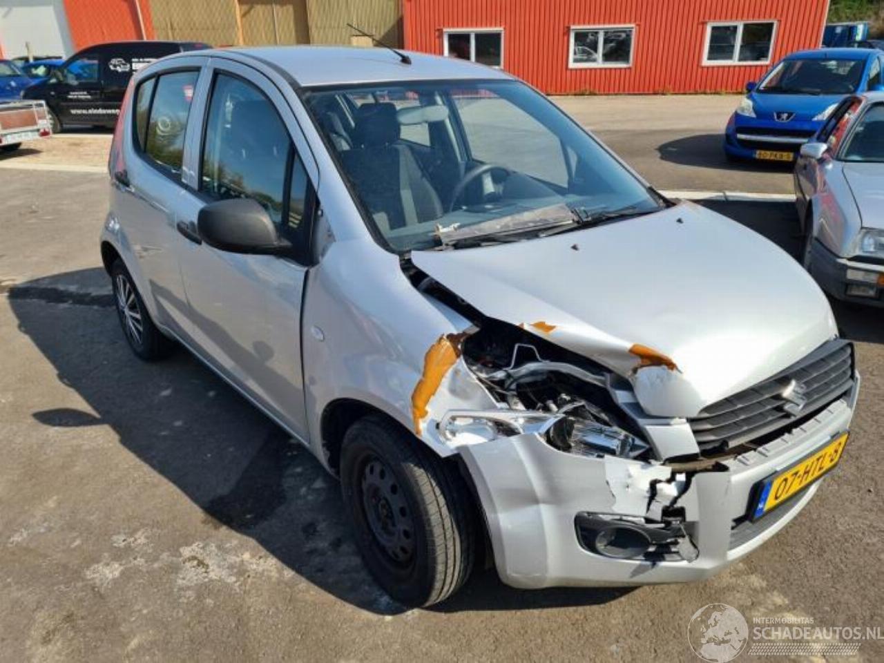 Suzuki Splash Splash, MPV, 2008 / 2015 1.0 12V