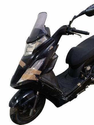 Kymco  DINK picture 6