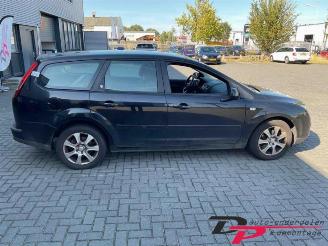 Ford Focus Focus 2 Wagon, Combi, 2004 / 2012 2.0 16V picture 3