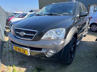 skadebil auto Kia Sorento 3.5 V6 EX Luxe 2004/4