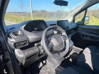Peugeot Partner Automaat Premium Long EURO 6 picture 11