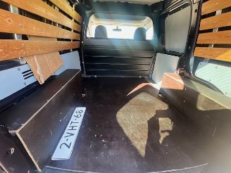 Volkswagen Caddy 2.0 TDI EXCLUSIVE AUTOMAAT EURO 6 picture 16