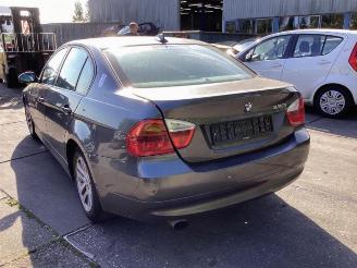 BMW 3-serie 3 serie (E90), Sedan, 2005 / 2011 320i 16V picture 4