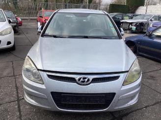 Hyundai I-30 i30 (FD), Hatchback, 2007 / 2011 2.0 CVVT 16V picture 6