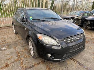 Uttjänta bilar auto Kia Pro cee d Pro cee'd (EDB3), Hatchback 3-drs, 2008 / 2012 1.6 CVVT 16V 2009/7