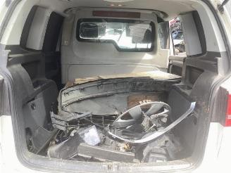 Volkswagen Touran Touran (1T3), MPV, 2010 / 2015 1.6 TDI 16V picture 12