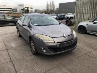 Renault Mégane Megane III Berline (BZ), Hatchback 5-drs, 2008 / 2017 1.9 dCi picture 2