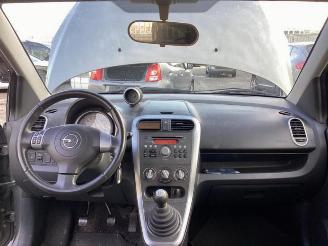 Opel Agila Agila (B), MPV, 2008 / 2014 1.0 12V picture 27