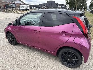 Toyota Aygo 1.0 VVT-iX-CITE BOUWJAAR 2019 LICHTE SCHADE!  6150 EURO picture 2