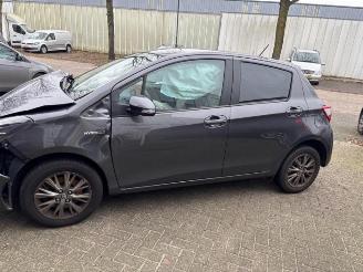 Toyota Yaris Yaris III (P13), Hatchback, 2010 / 2020 1.5 16V Hybrid picture 7